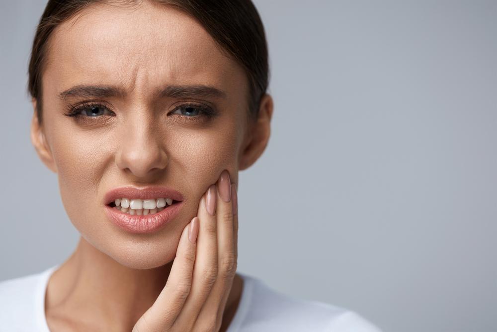 Clinical And Home Remedies For Treating Sensitive Teeth